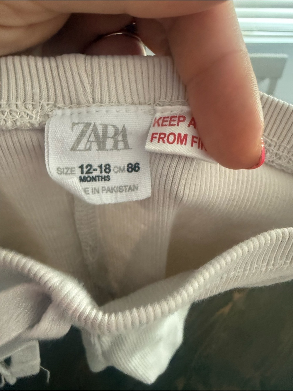 Zara Beige Ribbed Leggings Size 12/18 Month - Picture 3 of 3